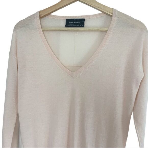 Club Monaco 100% Cashmere V Neck Long Sleeve - Picture 2 of 8